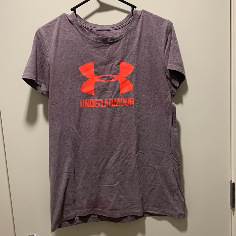 Slightly used Under Armour Tee